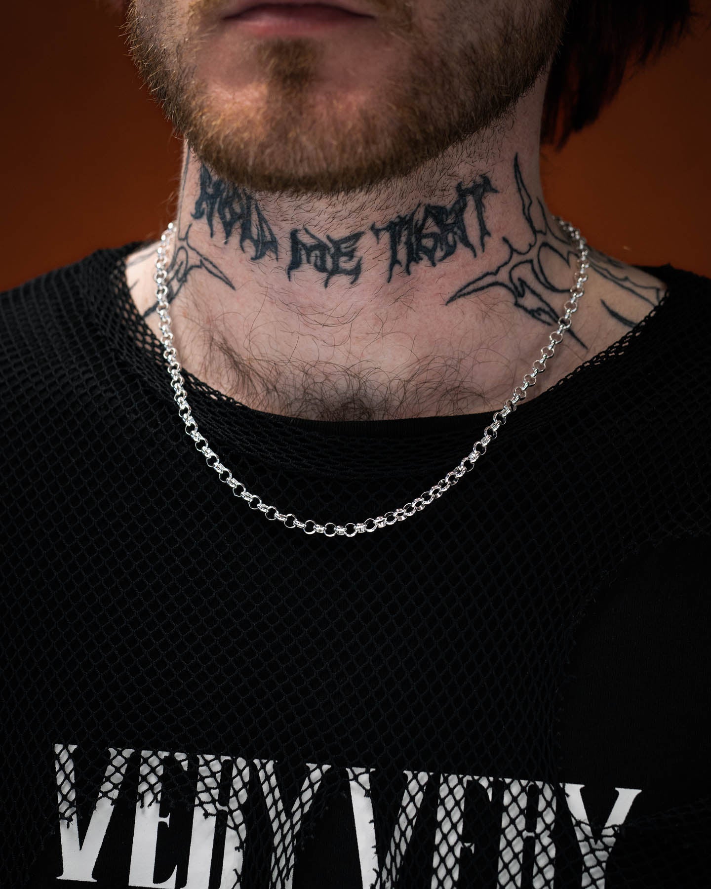 925 sterling silver 5mm rolo chain on tattooed model's neck