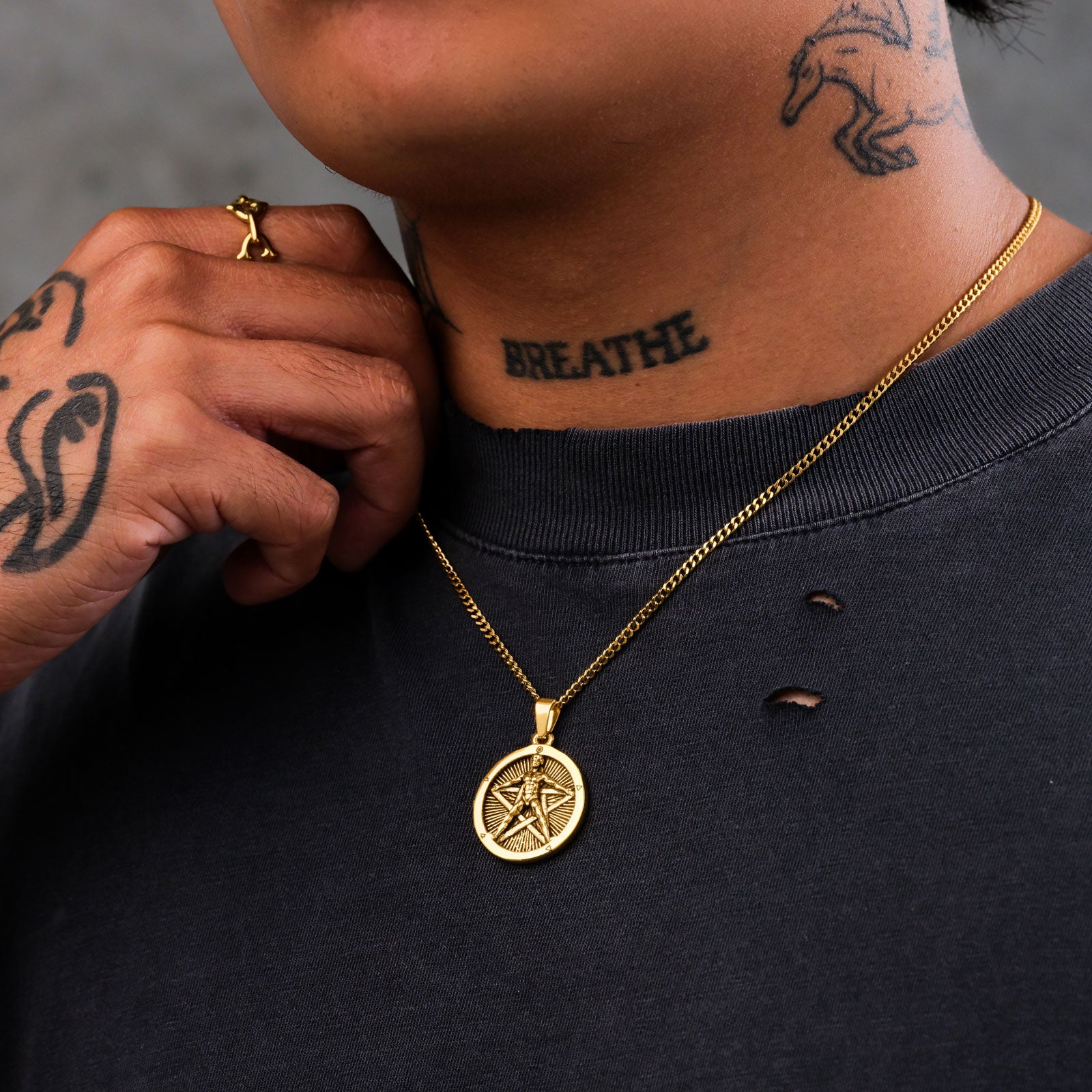 Men's charm necklace occult pentagram