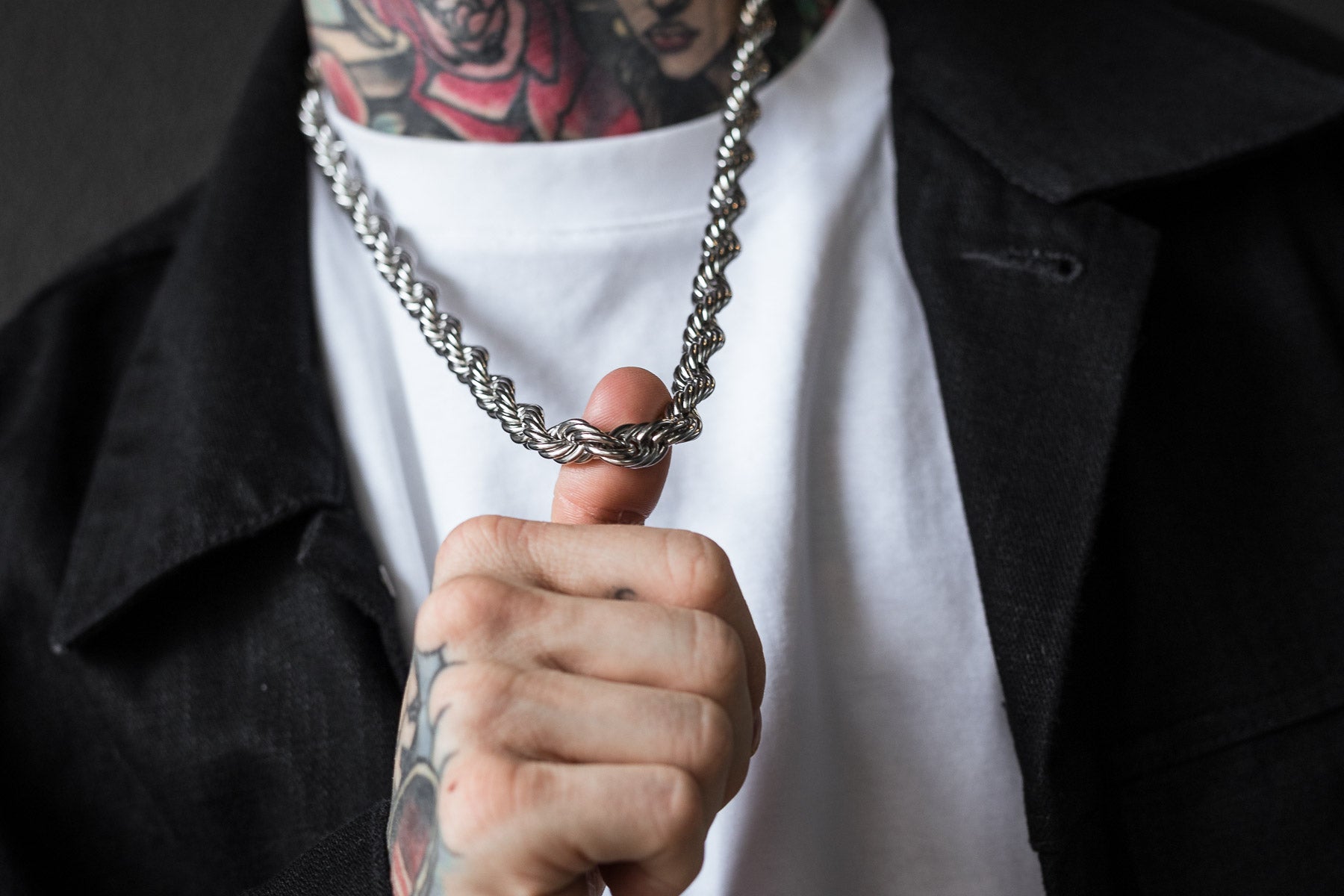 Why a rope chain necklace is a must have in 2022? - Statement Collective