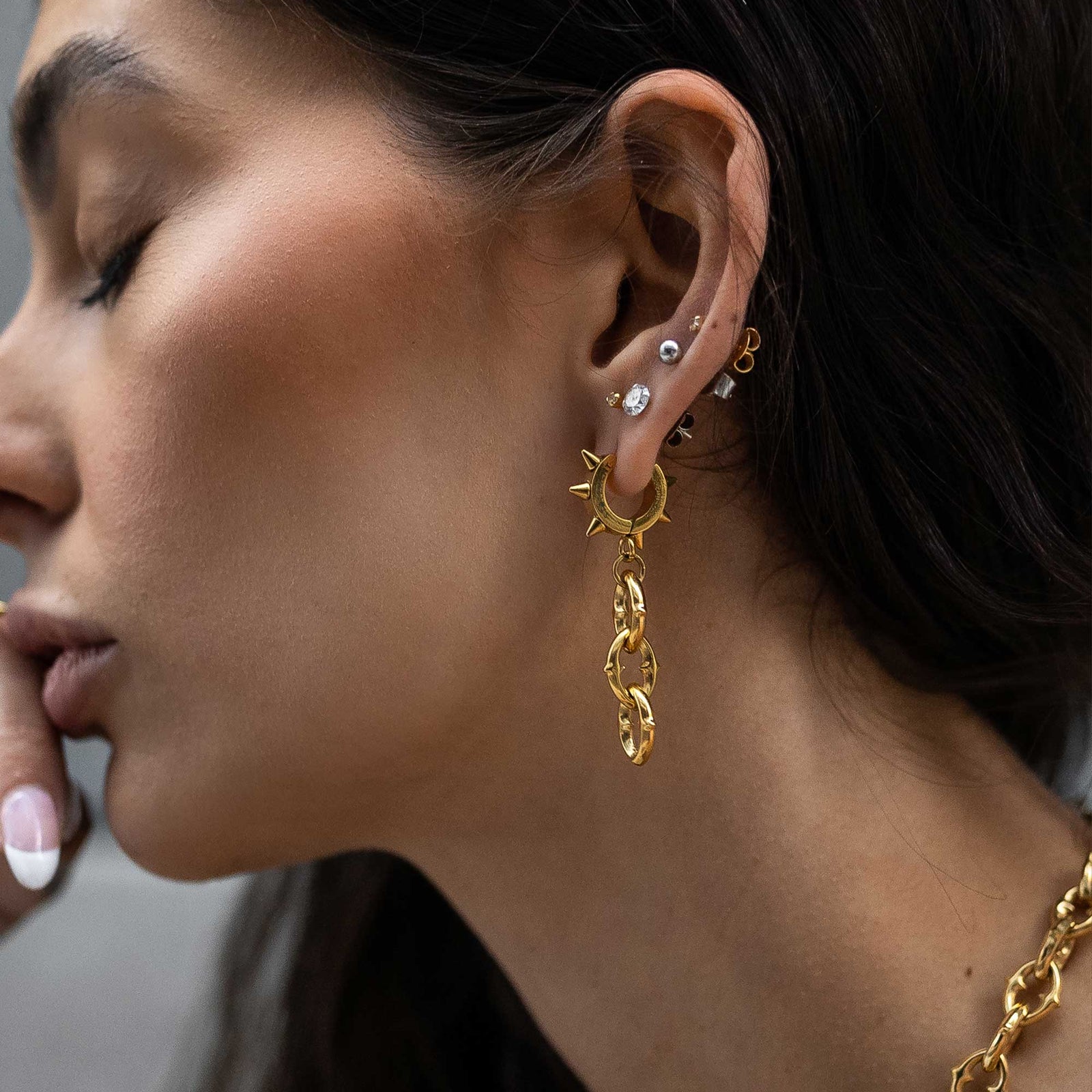 Stand Out in Style Shop the Perfect Gold Earrings Statement