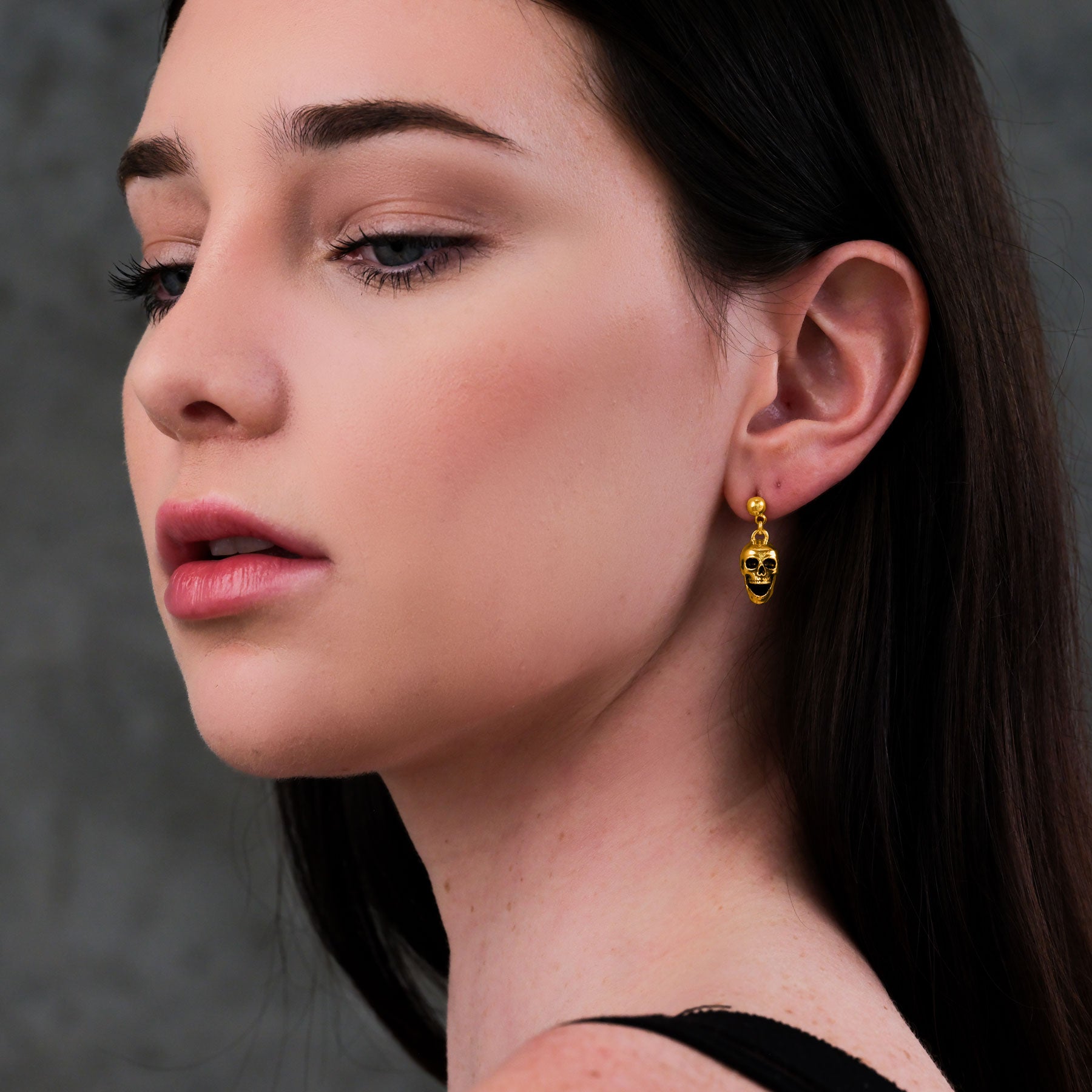 Unisex gothic design jewellery earrings 