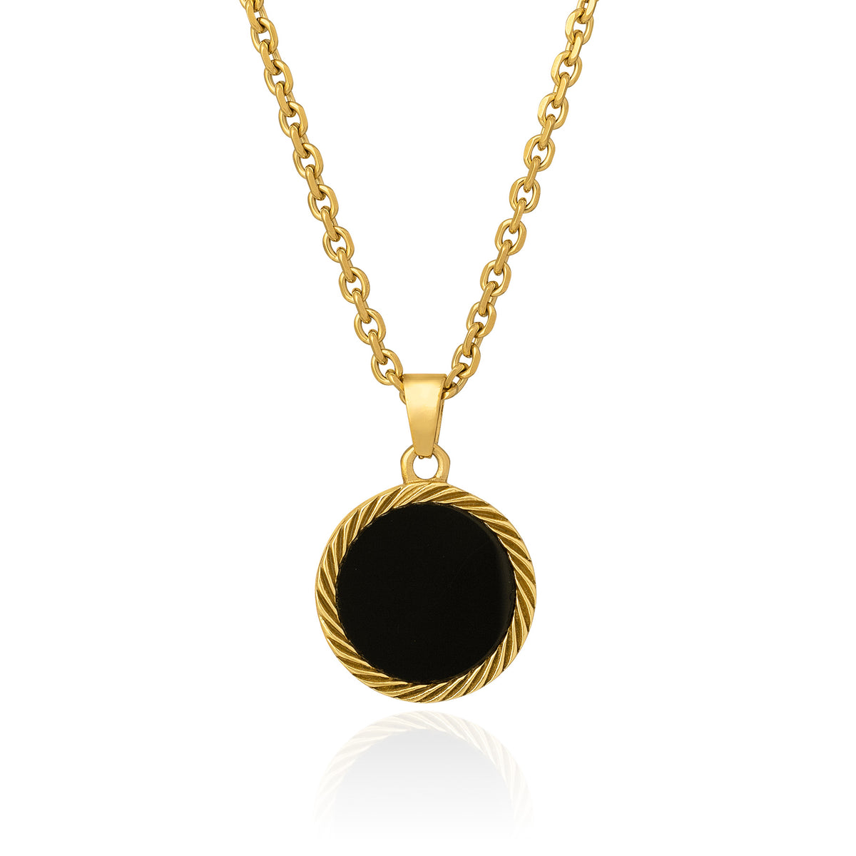 circular onyx pendant necklace in gold