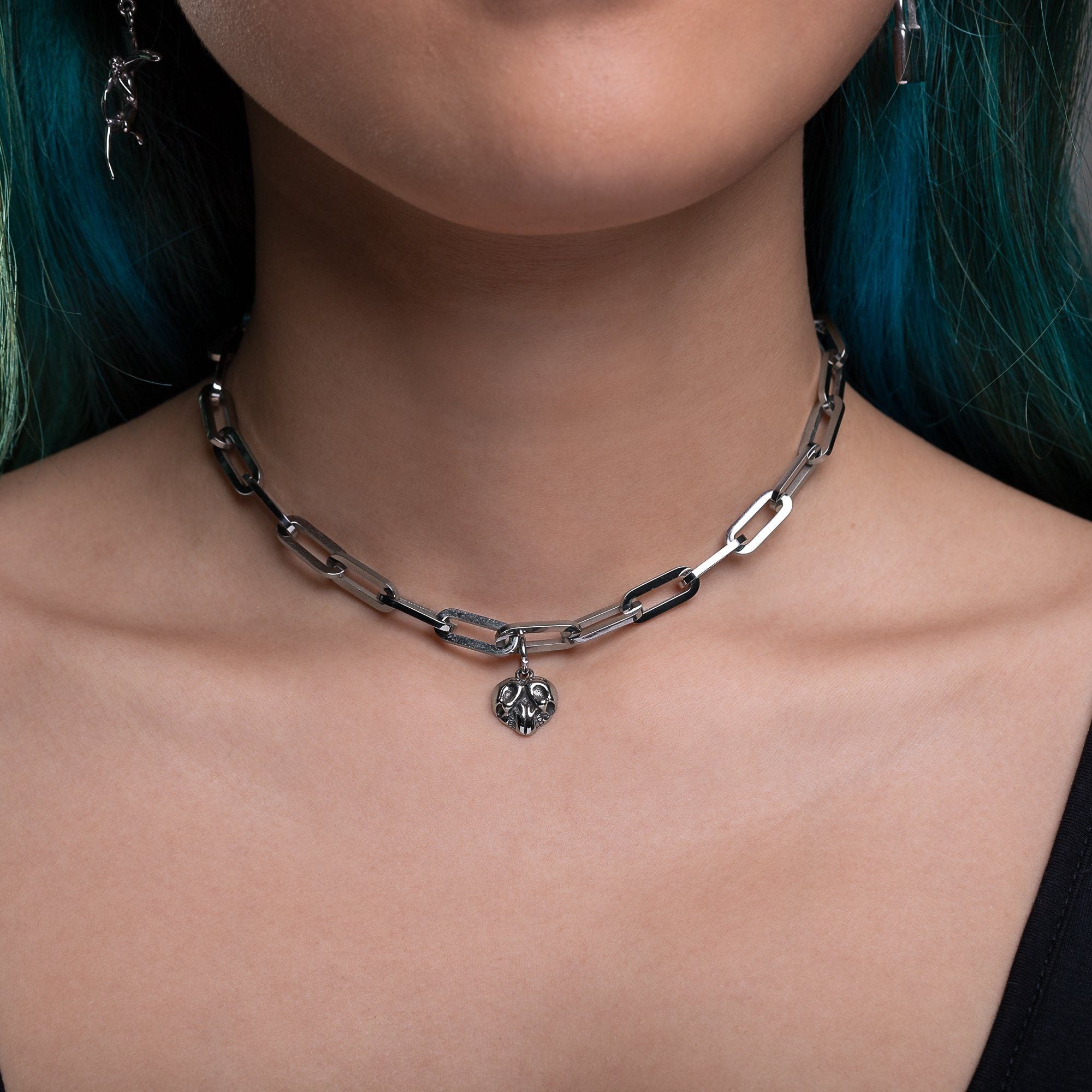 Dainty Paperclip Choker Chain Necklace With Pendants_06
